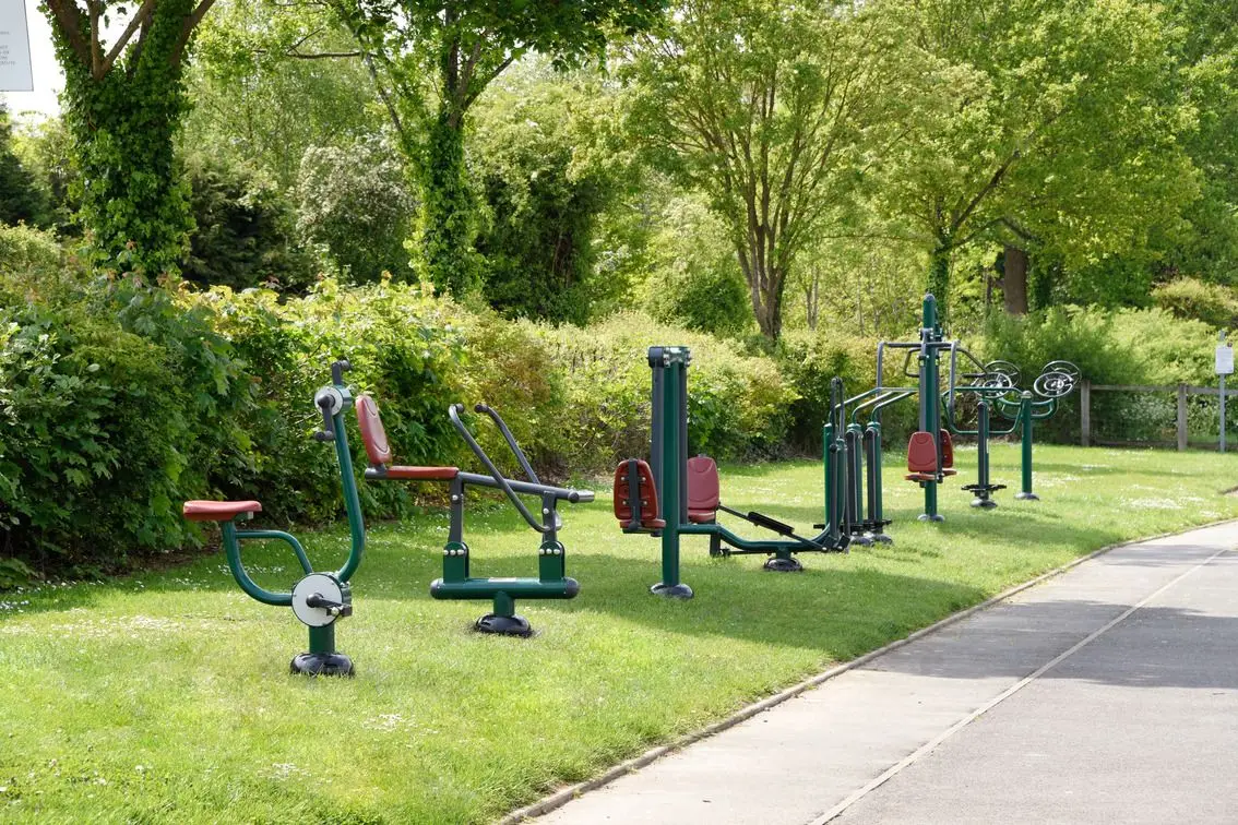 MCG Plac Komunitarny z Siłowni – Kids Outdoor Gym Equipment recenzja i cena