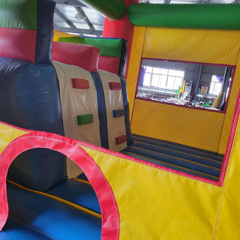 Dmuchany domek z zjeżdżalnią,  – Kids Outdoor House With Slide recenzja i cena