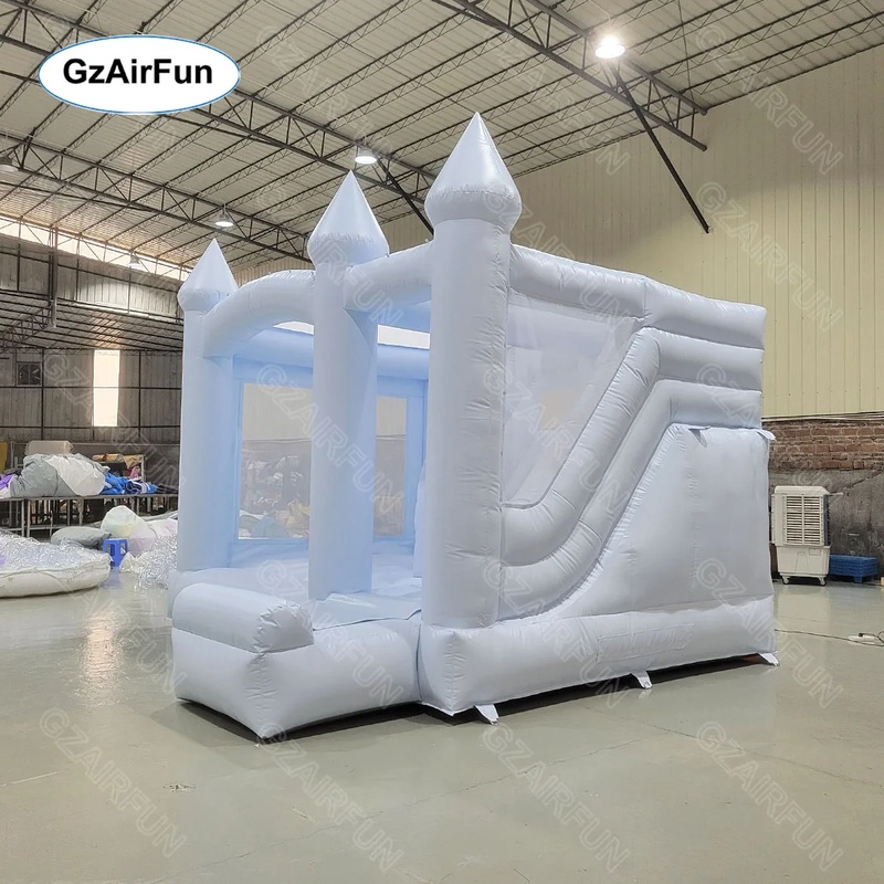 Biały dmuchany zamek do zabawy – Kids Outdoor House With Slide recenzja i cena